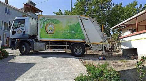 Ç­ö­p­l­e­r­i­ ­M­e­r­a­y­a­ ­G­ö­m­e­n­ ­A­K­P­’­l­i­ ­B­e­l­e­d­i­y­e­y­e­ ­B­a­k­a­n­l­ı­k­ ­C­e­z­a­ ­Y­a­z­d­ı­